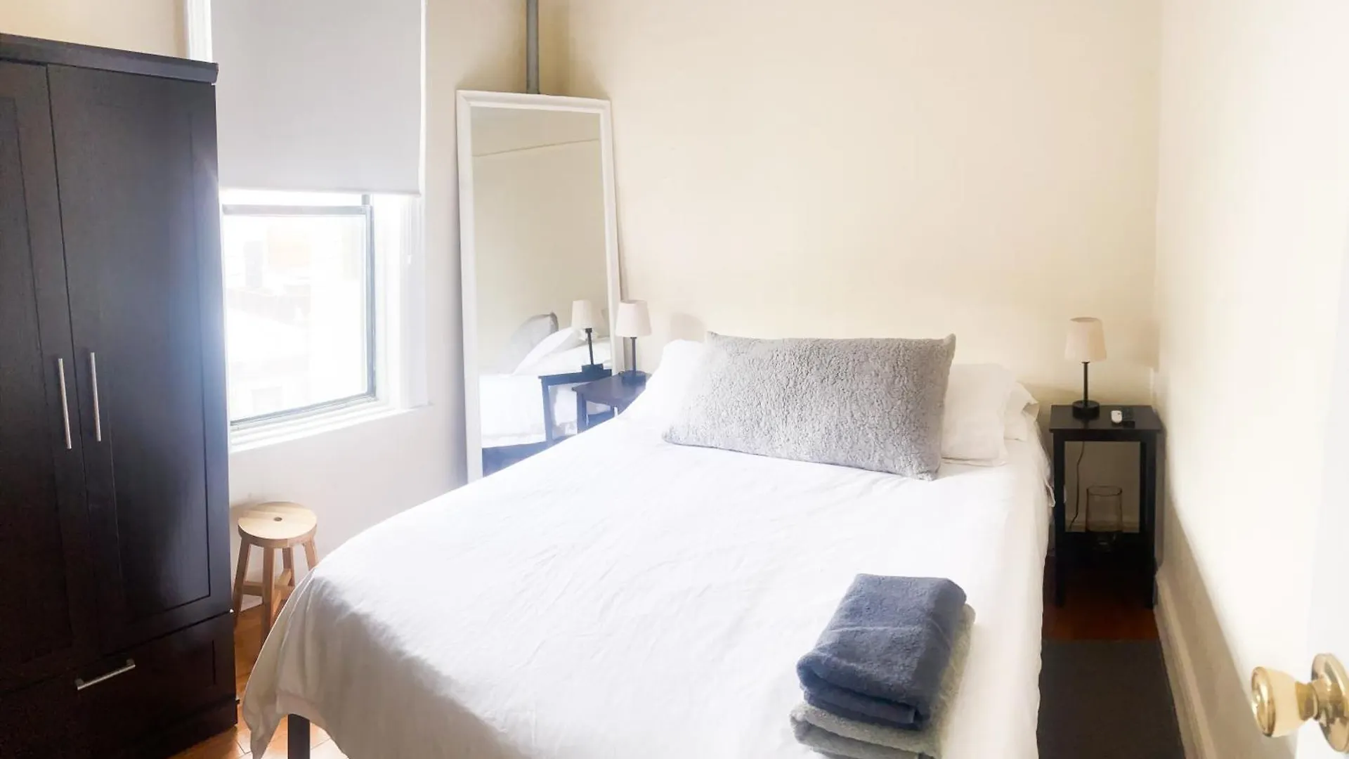 2 Bedrooms Entire Beautiful Apt In Williamsburg! 纽约 0*,  美国